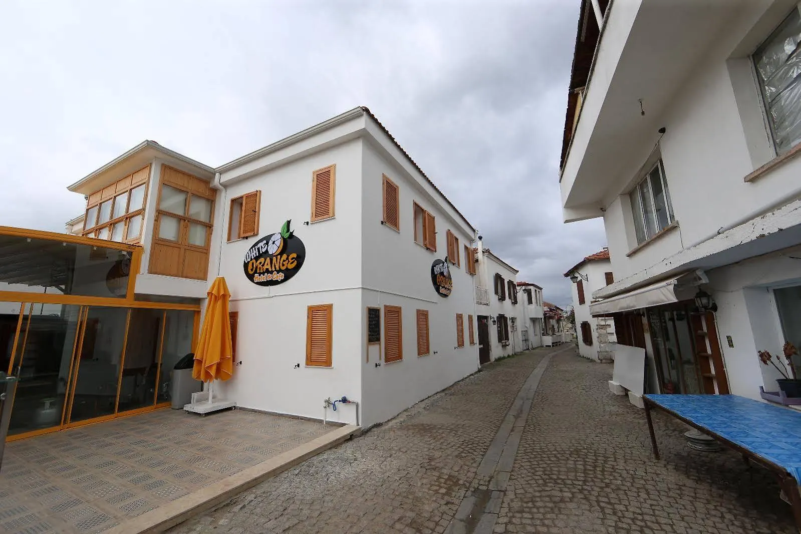 White Orange Otel İzmir